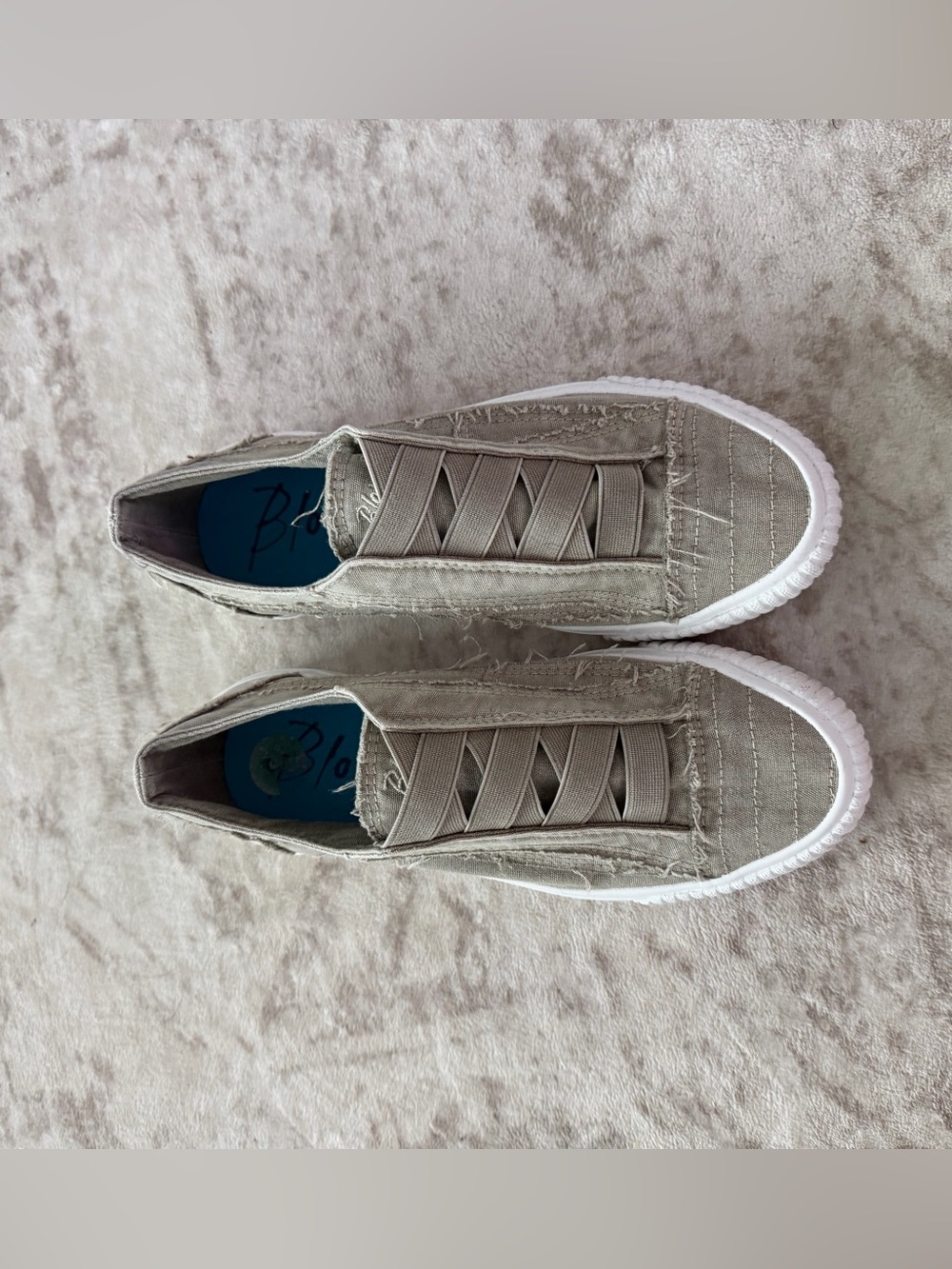 Malibu Women's Slip-On Sneakers in Taupe